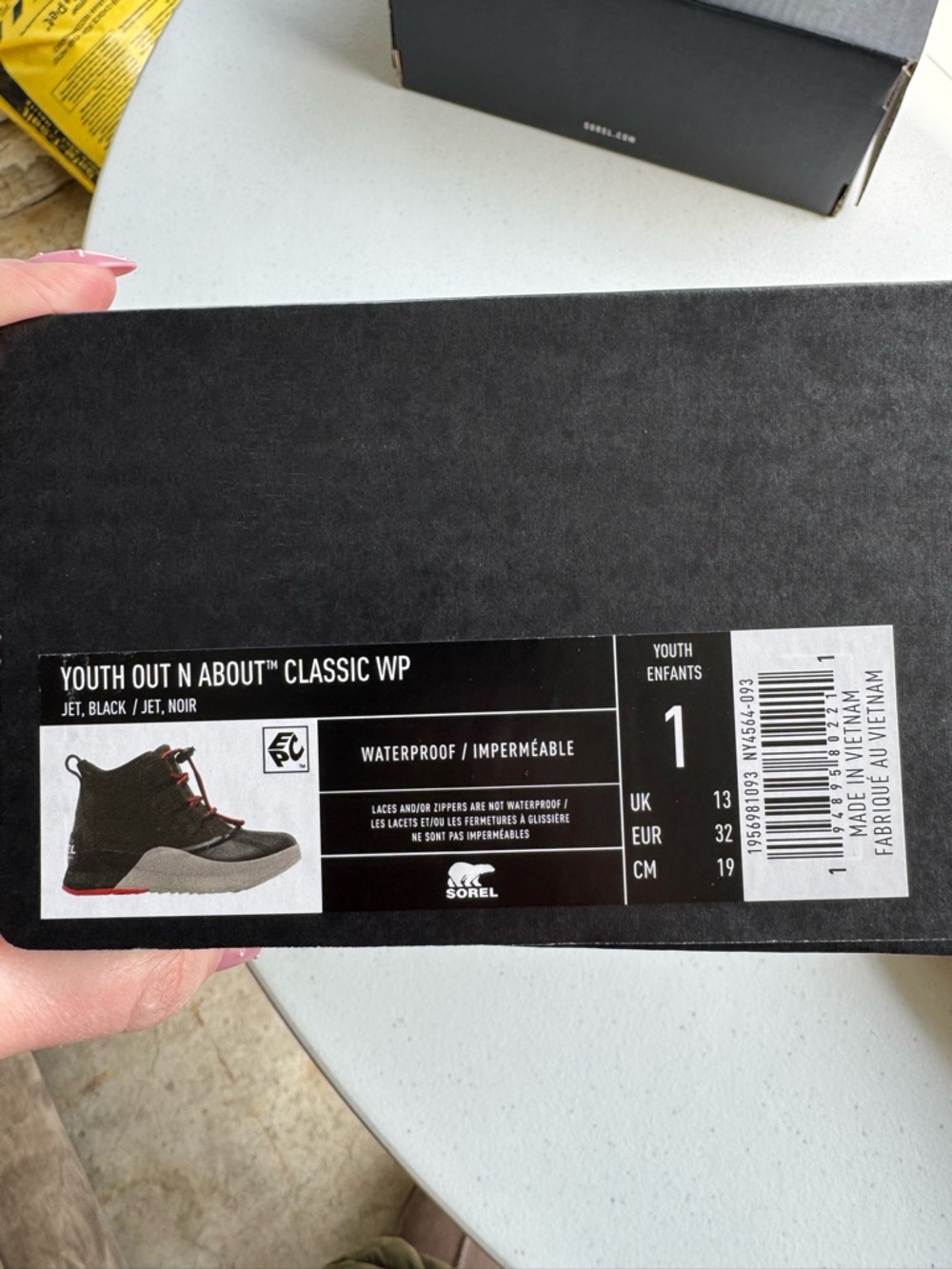 Sorel Youth Out N About Classic WP Kids Black with Red Accents